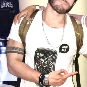 02 Polo Blanco – Lata con Gato